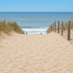 Weg am Strand als Zeichen für innere Orientierung